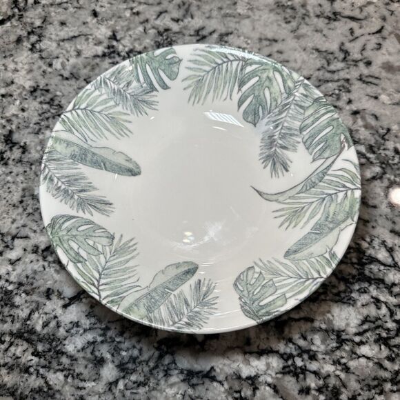 Queen’s by Churchill Eden 6 Piece Leaf Dinner Set - Picture 2 of 14